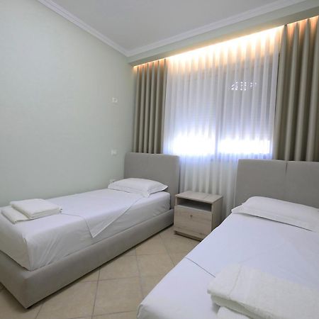 Vlorë Holiday Apartment מראה חיצוני תמונה