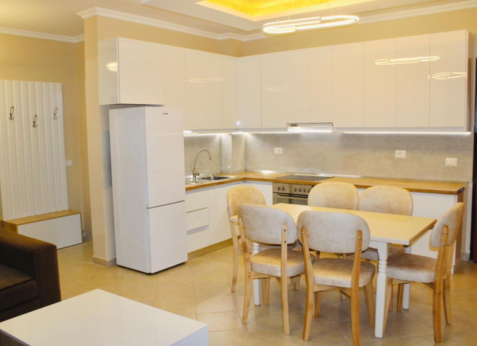 Vlorë Holiday Apartment מראה חיצוני תמונה