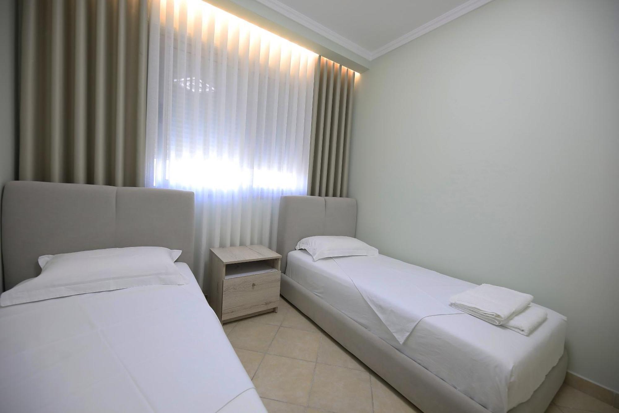 Vlorë Holiday Apartment מראה חיצוני תמונה