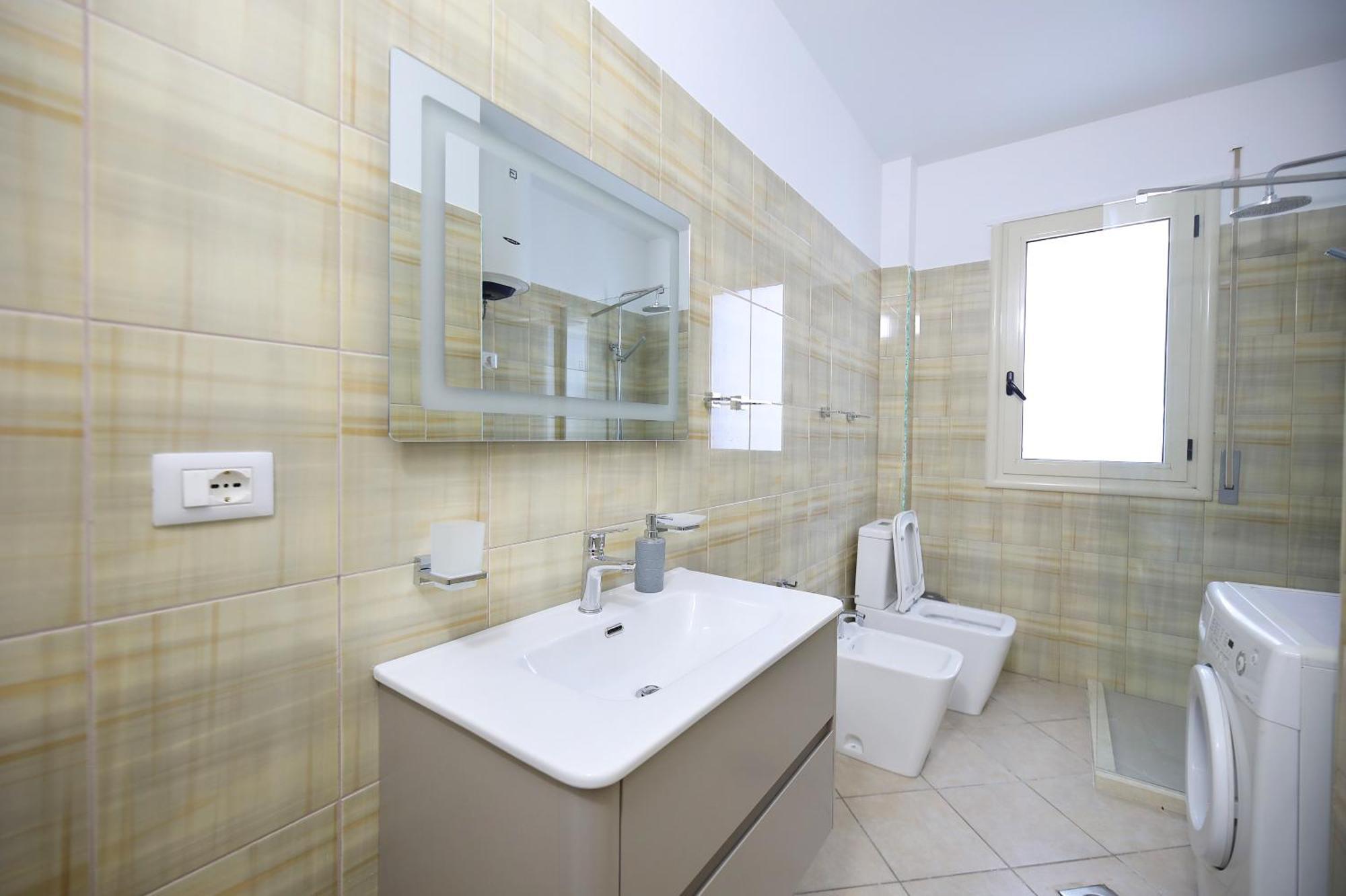 Vlorë Holiday Apartment מראה חיצוני תמונה
